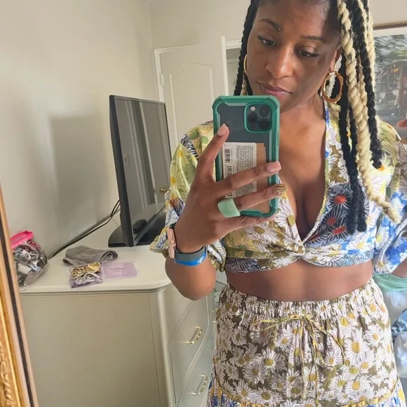 Zara Two Piece Boho Set | Twist Crop Top & Maxi Skirt | M/S - Picture 10 of 10